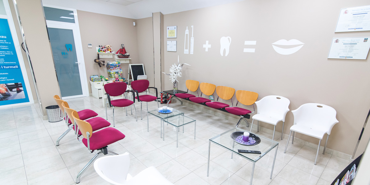 Sala d'espera de la Clínica Dental Almacelles